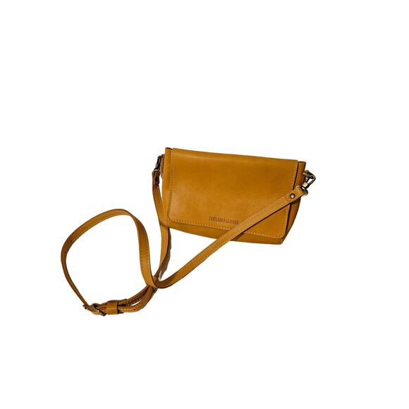 Portland Leather Crossbody - Picture 5 of 5